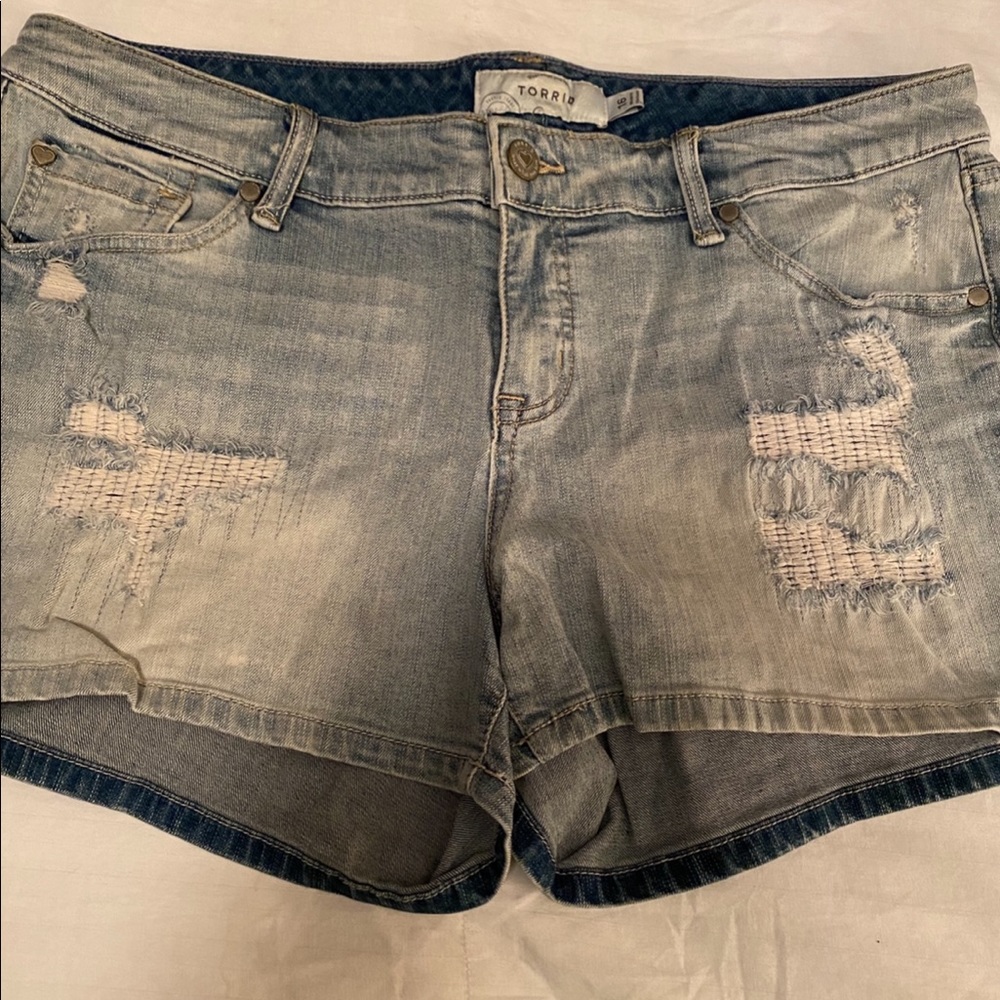 Torrid short shorts, light wash with destruction